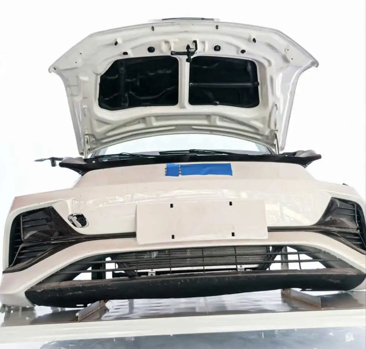 Front Mouth Assembly for BYD E2 Applicable to the Front Bumper Assembly